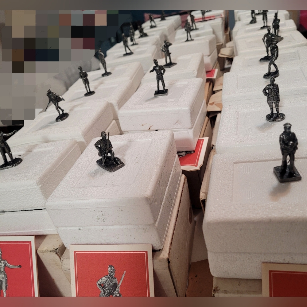 Franklin Mint pewter 1982 Soldiers 11 Boxes Of Collectible Military Sculpture